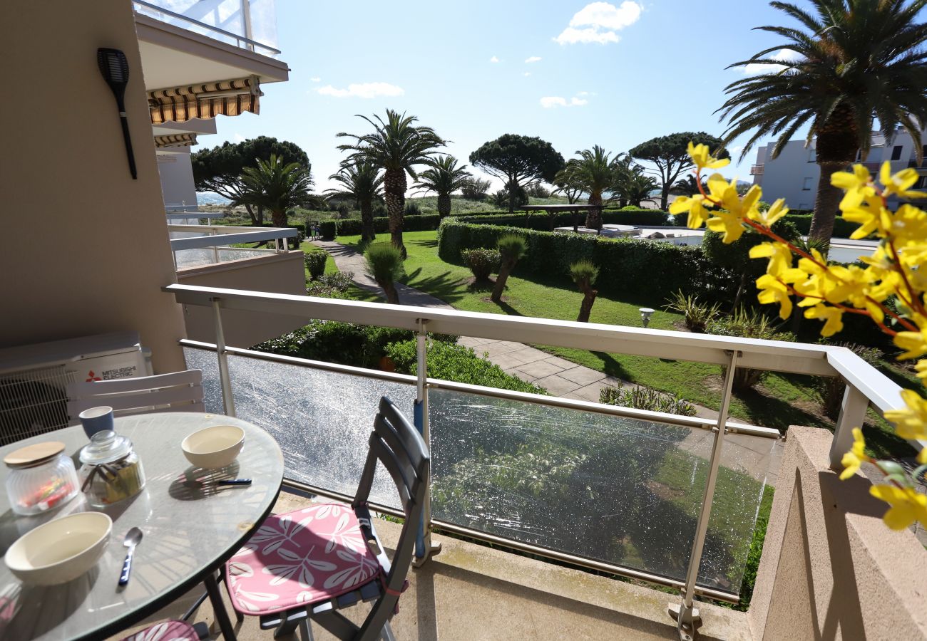 Studio à Saint-Cyprien - St cyprien appartement vue mer et piscine