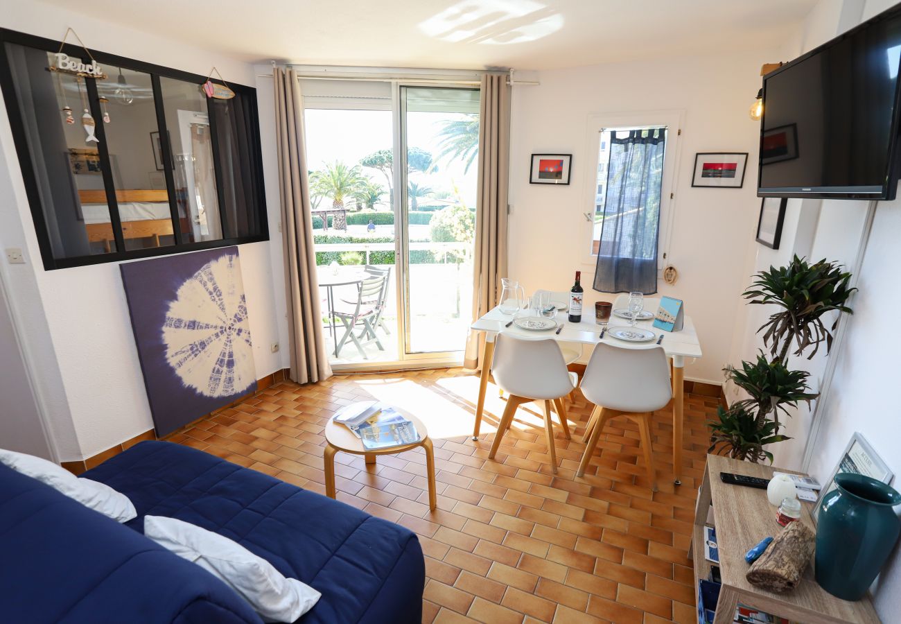 Studio à Saint-Cyprien - St cyprien appartement vue mer et piscine