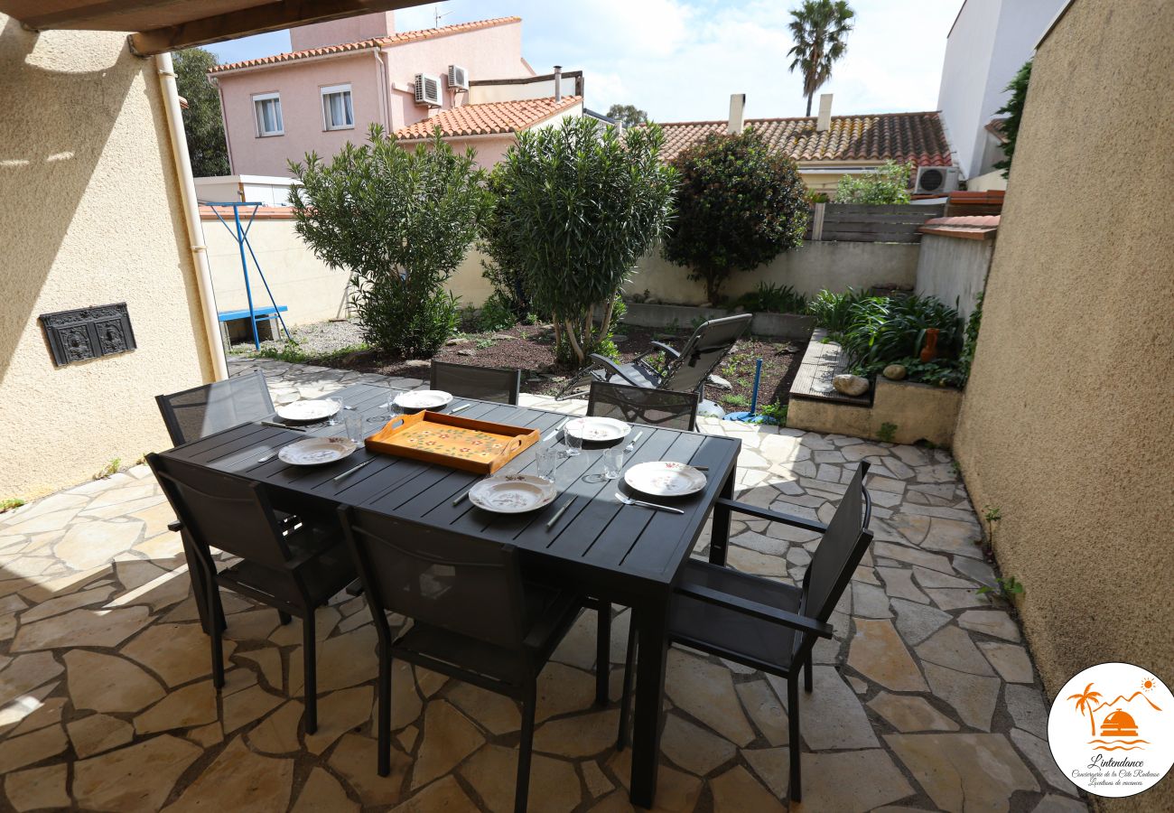 Maison à Saint-Cyprien - St Cyprien maison de vacances 6 personnes clim 