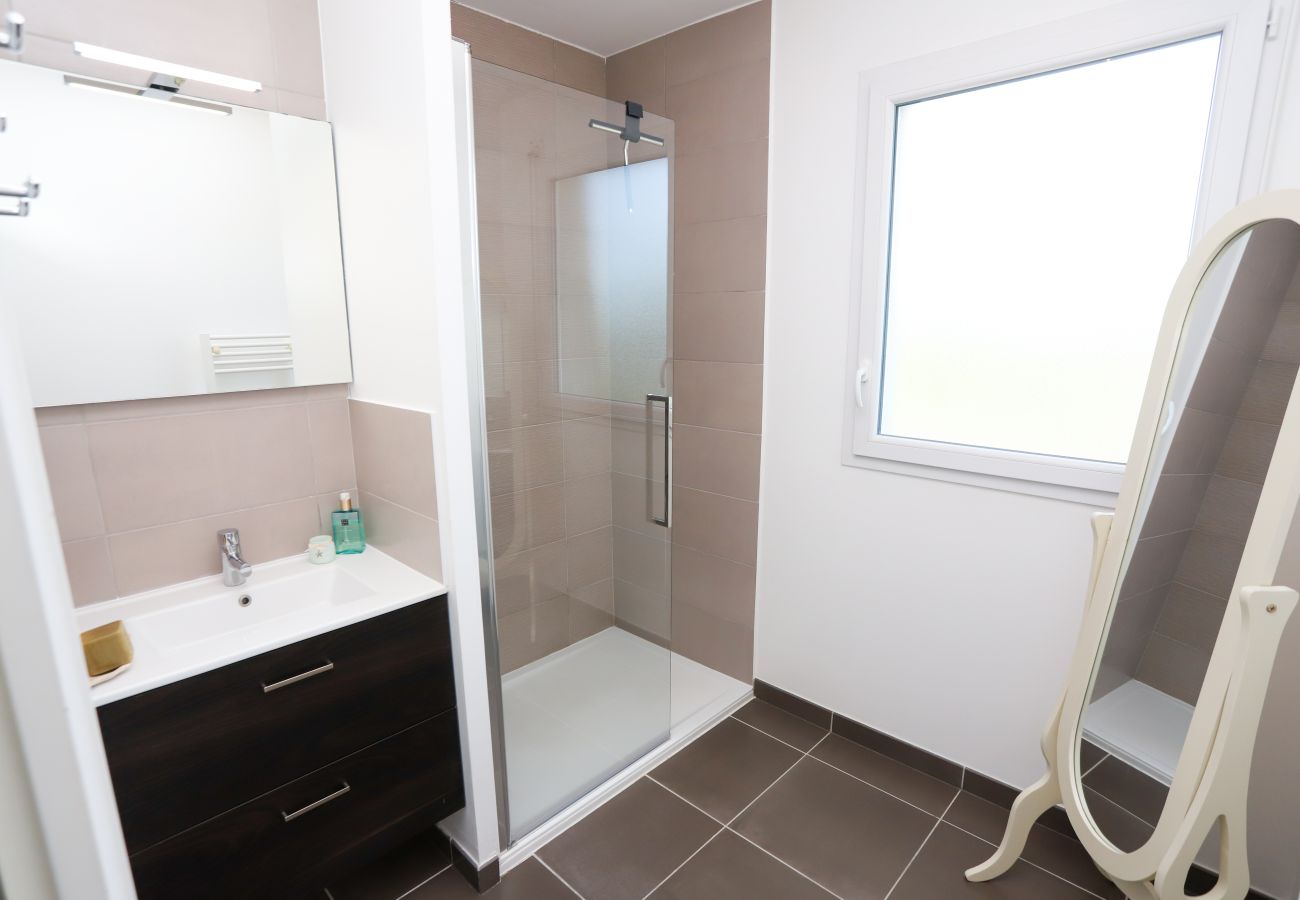 Appartement à Saint-Cyprien - Appartement moderne et lumineux à 5 min des plages