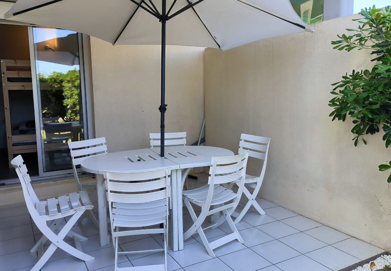 Appartement à Saint-Cyprien - Appart en rez de jardin avec Piscine en bord de plage