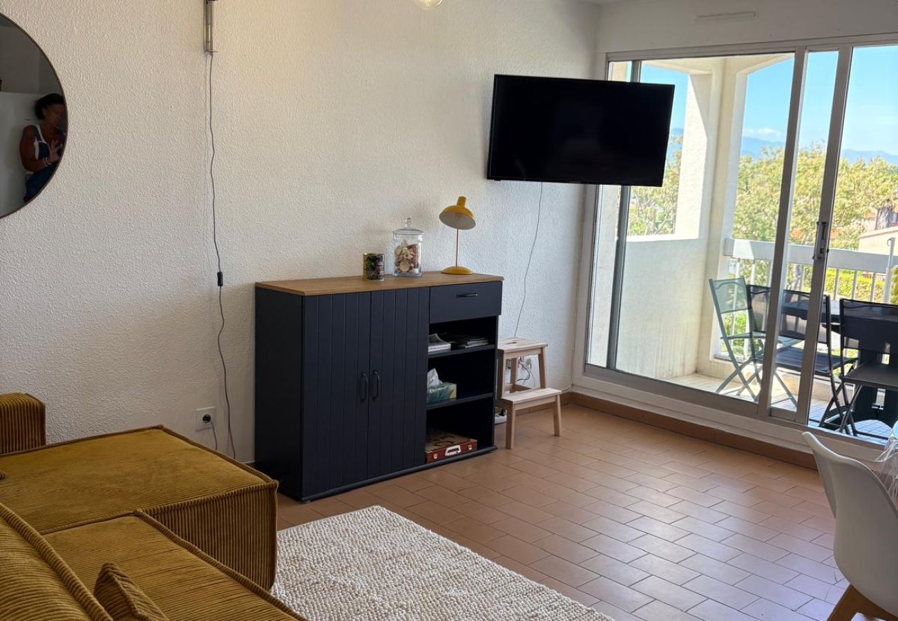 Appartement à Saint-Cyprien - Cocon en bord de mer avec piscine