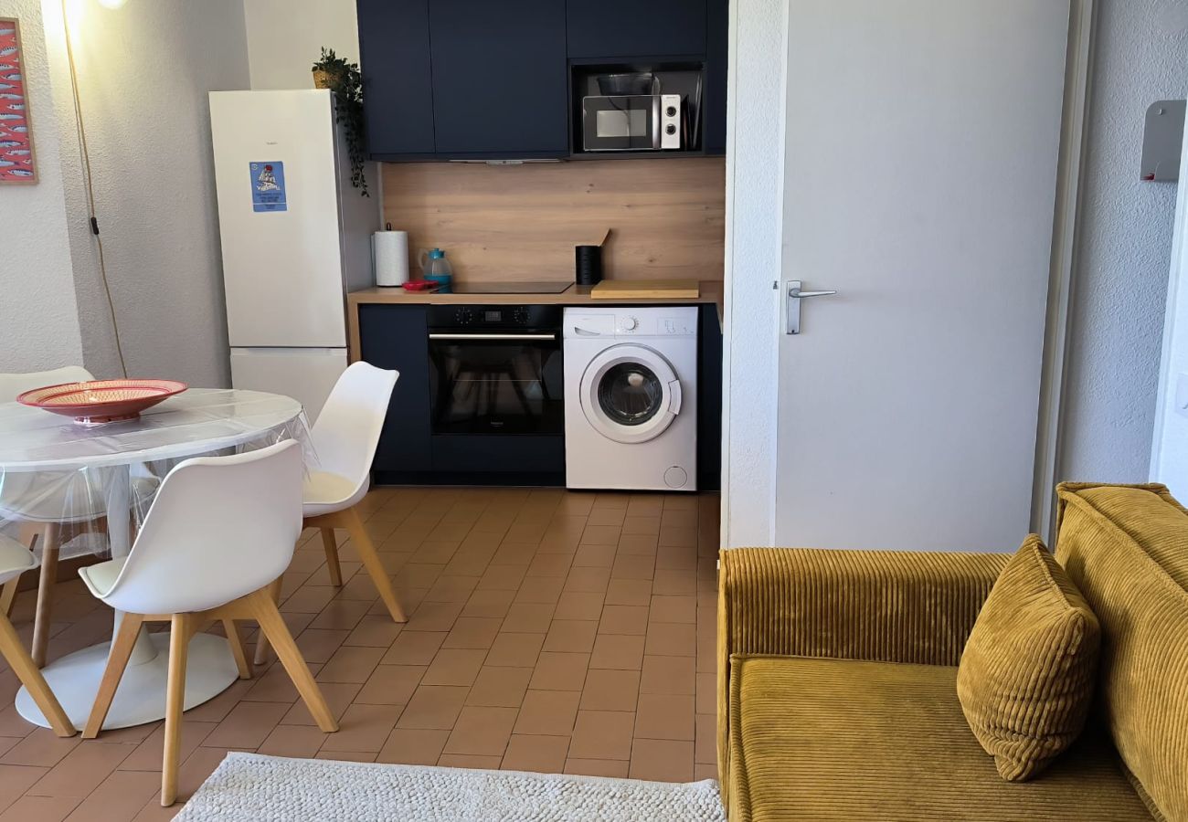 Appartement à Saint-Cyprien - Cocon en bord de mer avec piscine
