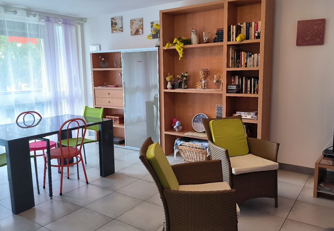 Appartement à Saint-Cyprien - Grand appartement familial à 2 pas du port de St Cyprien