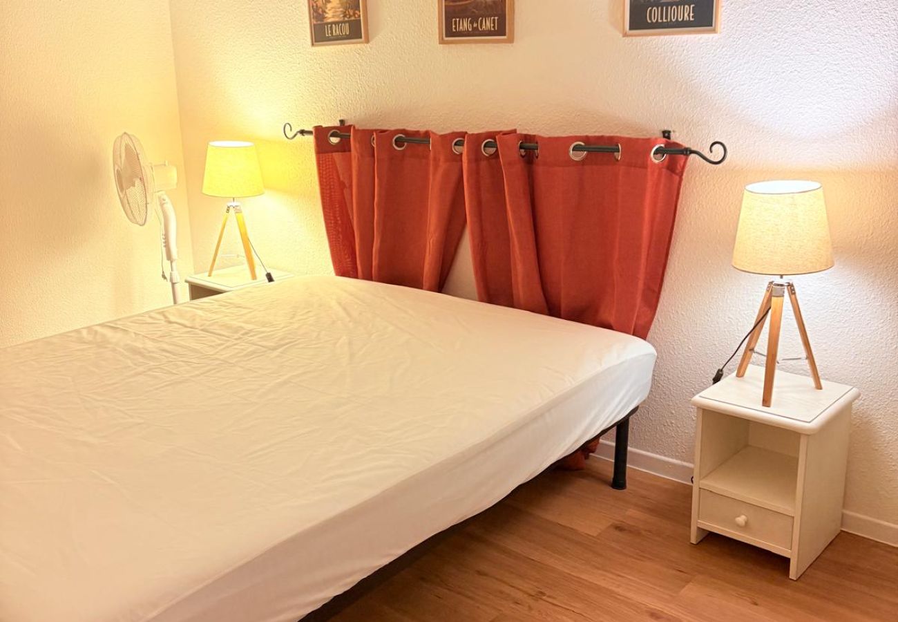 Appartement à Saint-Cyprien - St Cyprien Confort au bord du Green Piscine 
