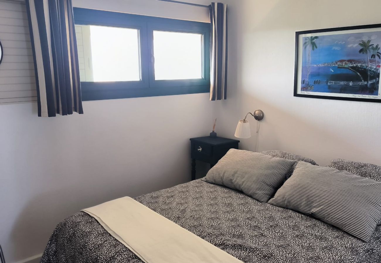 Appartement à Saint-Cyprien - Appart modernisé vue mer ambiance Marine 