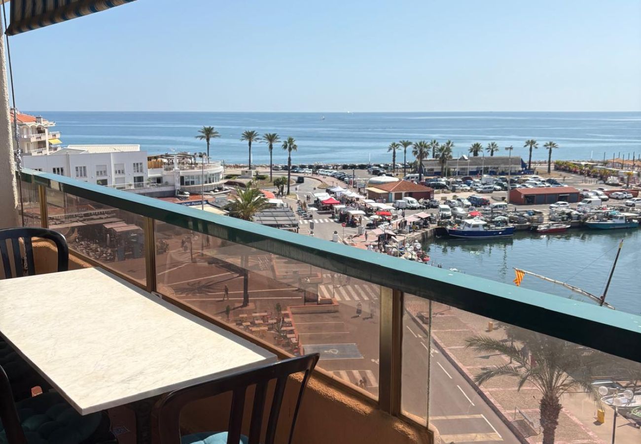 Appartement à Saint-Cyprien - Appart modernisé vue mer ambiance Marine 