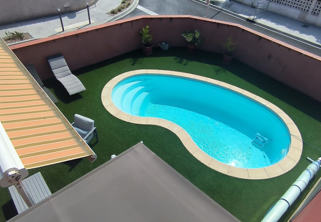 Maison à Saint-Cyprien - St Cyprien plage grande maison avec piscine