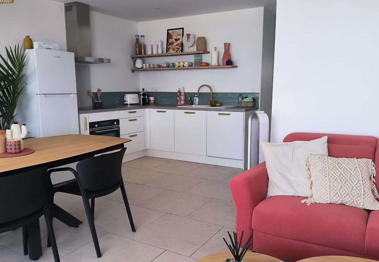 Appartement à Saint-Cyprien - Vue mer et port, 6eme étage Magnifique ! 