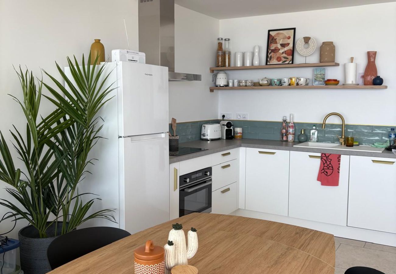 Appartement à Saint-Cyprien - Vue mer et port, 6eme étage Magnifique ! 