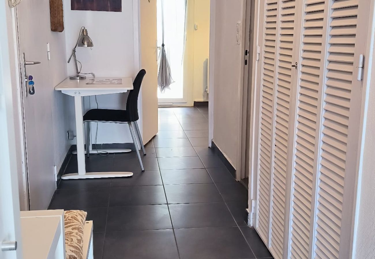 Appartement à Saint-Cyprien - St Cyprien appartement lumineux proche plage