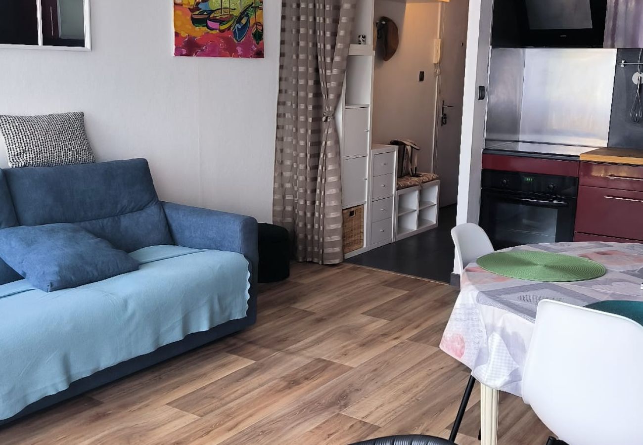 Appartement à Saint-Cyprien - St Cyprien appartement lumineux proche plage