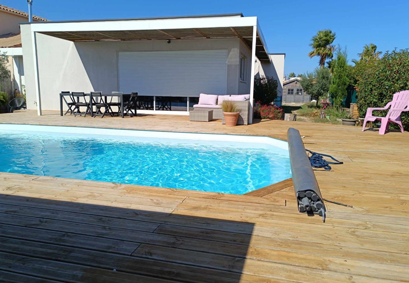 Villa à Saint-Cyprien - St Cyprien superbe villa 4 chambres et piscine