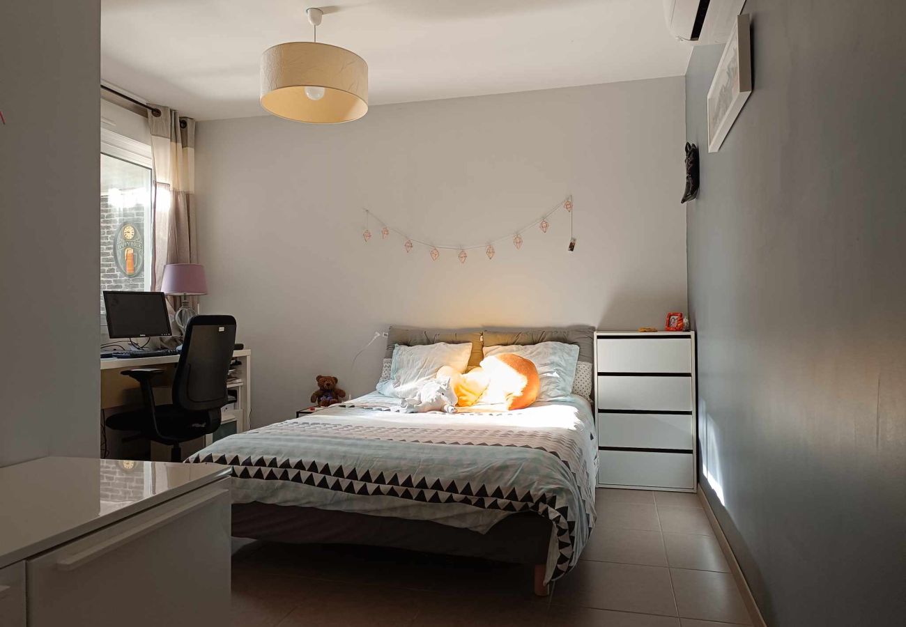 Villa à Saint-Cyprien - St Cyprien superbe villa 4 chambres et piscine