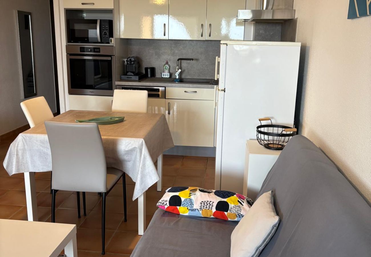 Appartement à Saint-Cyprien - St Cyprien Bel appartement vue sur la mer 