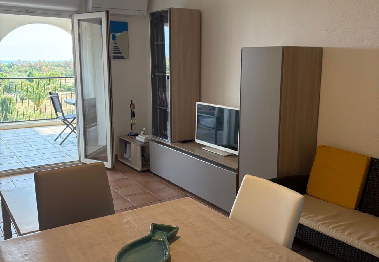 Appartement à Saint-Cyprien - St Cyprien Bel appartement vue sur la mer 