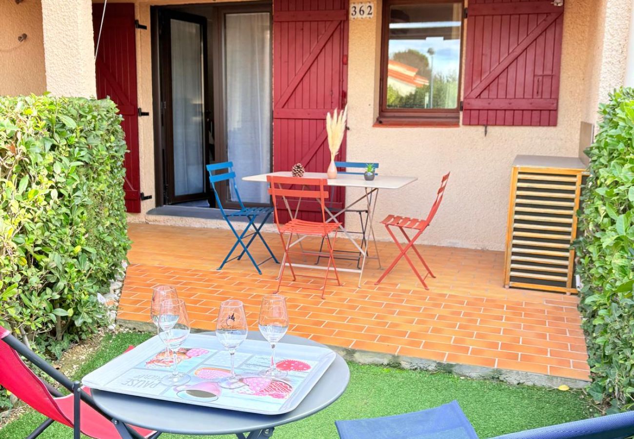 Maison mitoyenne à Saint-Cyprien - St Cyprien superbe appartement avec piscine 