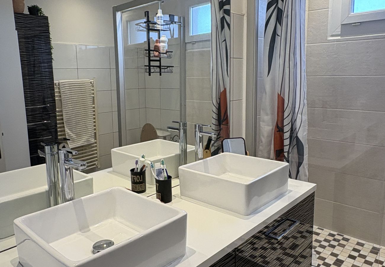 Maison à Saint-Cyprien - St cyprien superbe maison familiale proche plage 