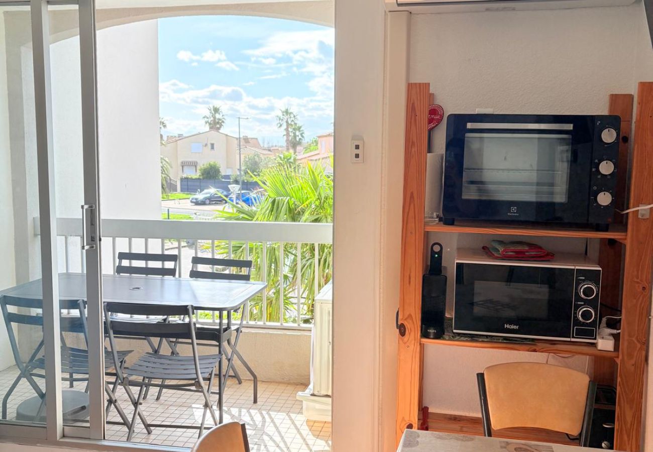 Appartement à Saint-Cyprien - St Cyprien appartement les pieds dans l'eau