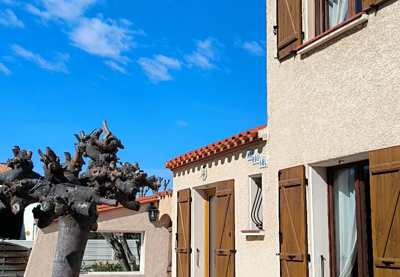 Villa à Saint-Cyprien - St Cyprien Magnifique Villa Piscine 3 étoiles