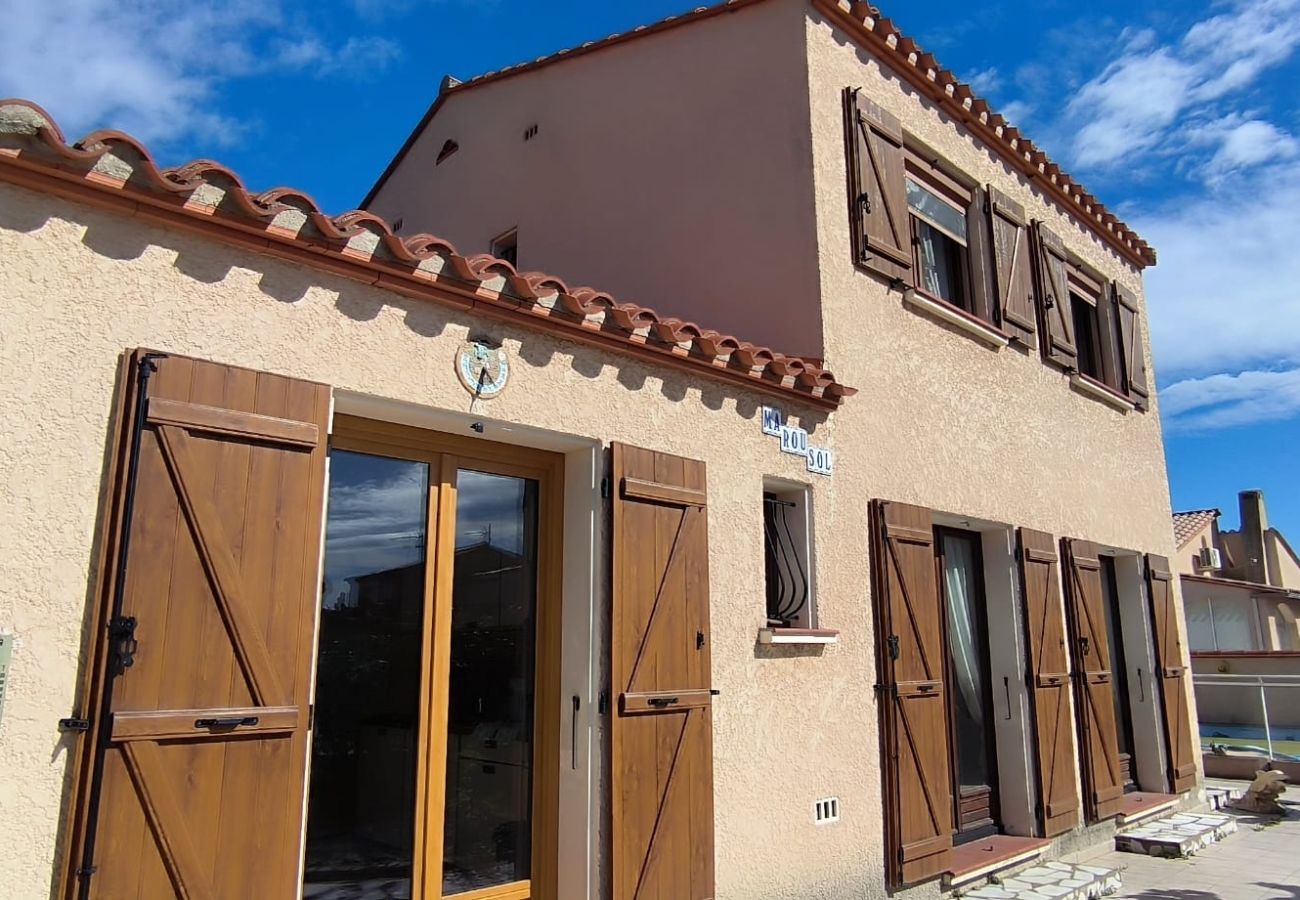 Villa à Saint-Cyprien - St Cyprien Magnifique Villa Piscine 3 étoiles