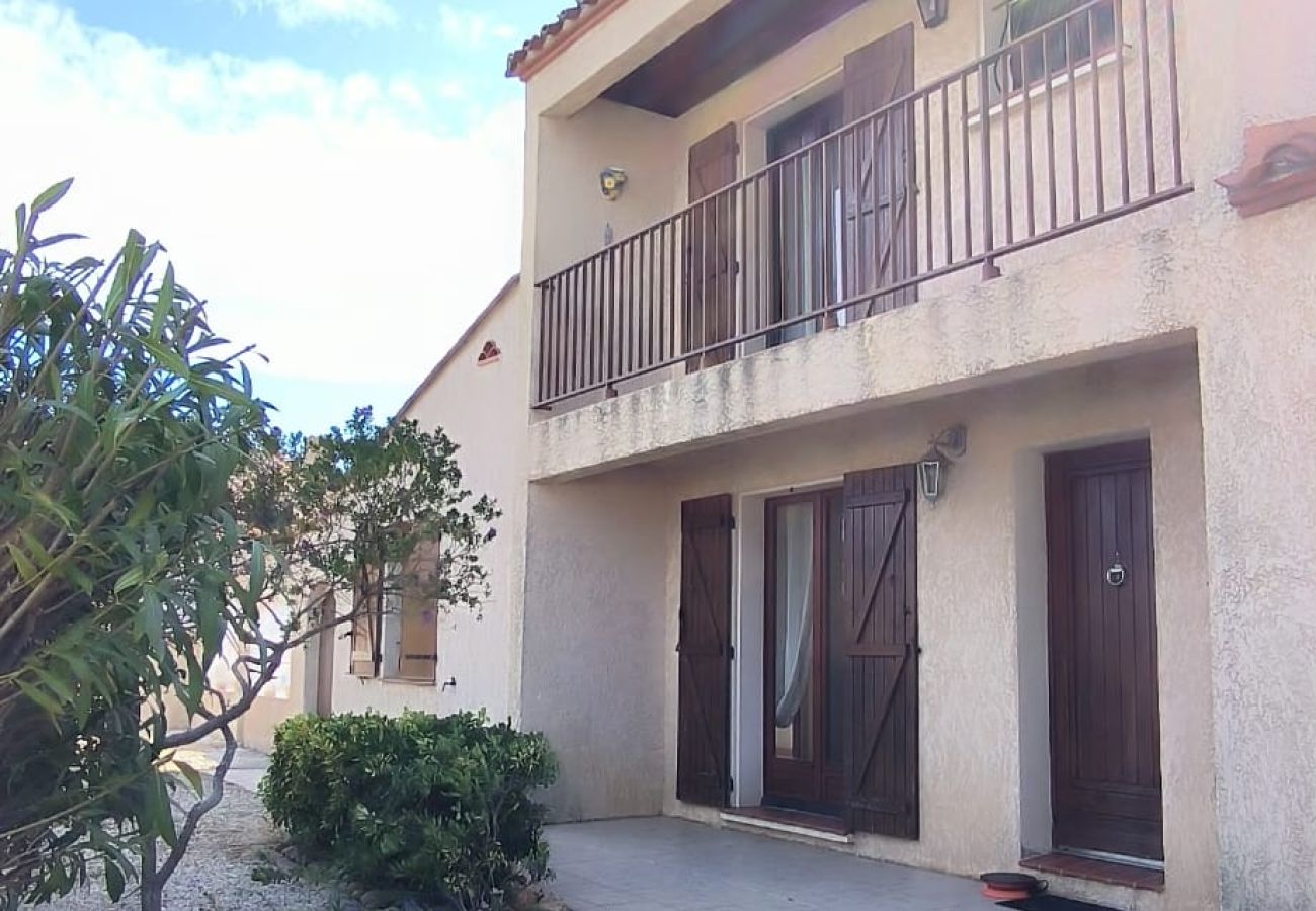 Villa à Saint-Cyprien - St Cyprien Magnifique Villa Piscine 3 étoiles