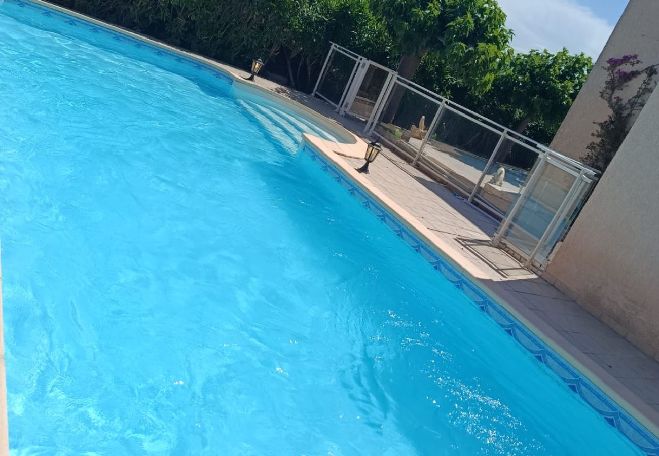 Villa à Saint-Cyprien - St Cyprien Magnifique Villa Piscine 3 étoiles