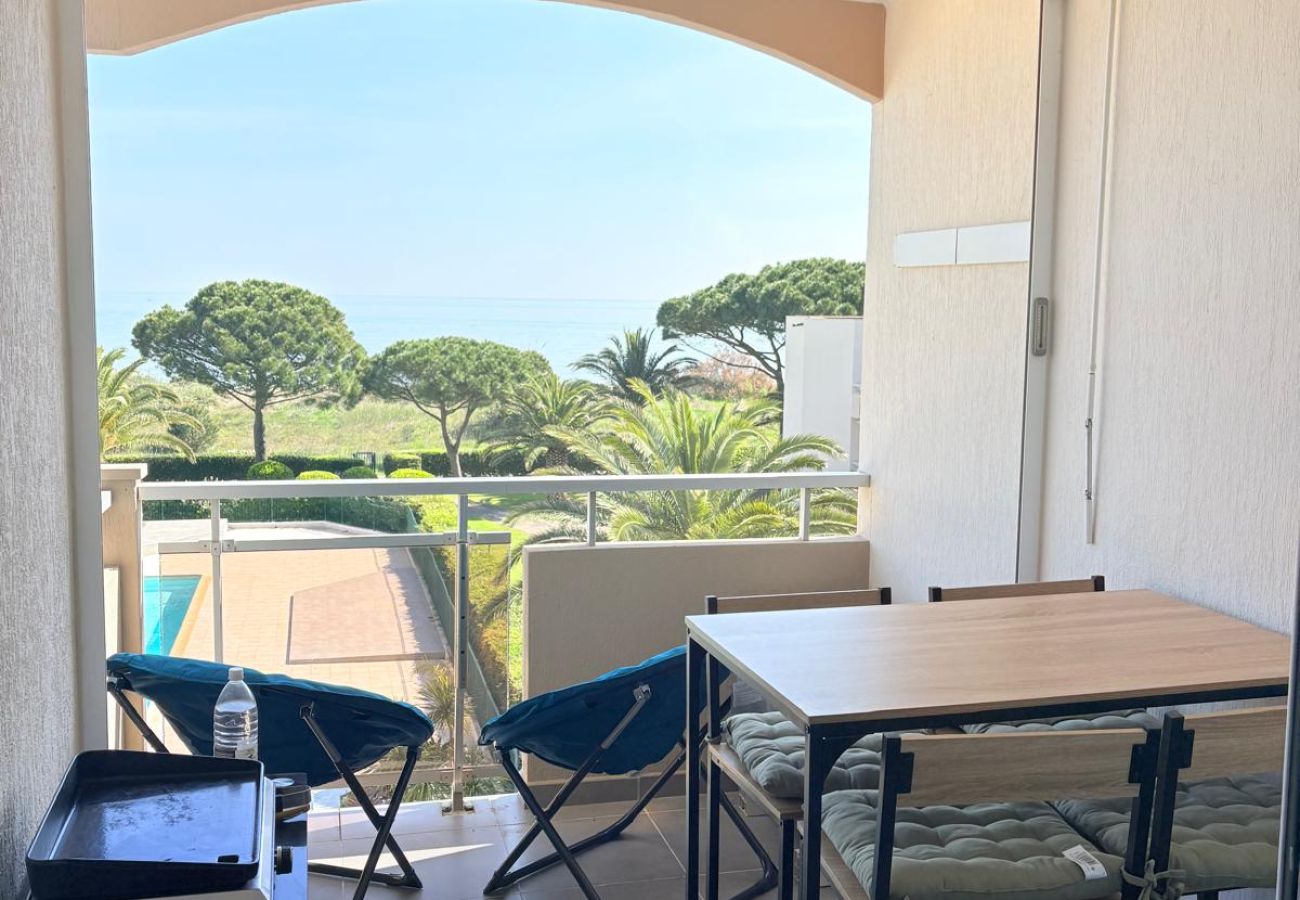 Appartement à Saint-Cyprien - St Cyprien appartement superbe vue piscine et mer 
