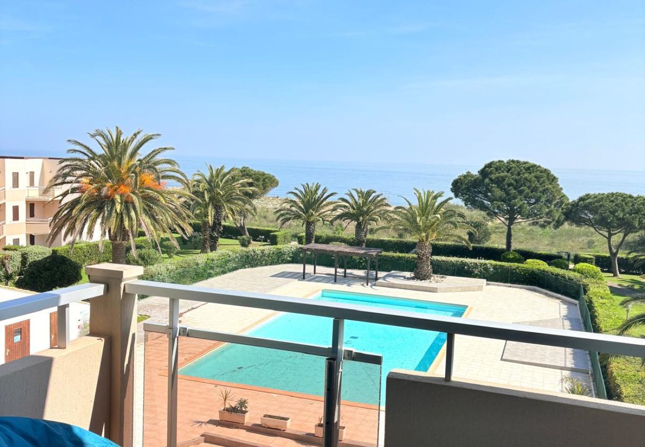 Appartement à Saint-Cyprien - St Cyprien appartement superbe vue piscine et mer 