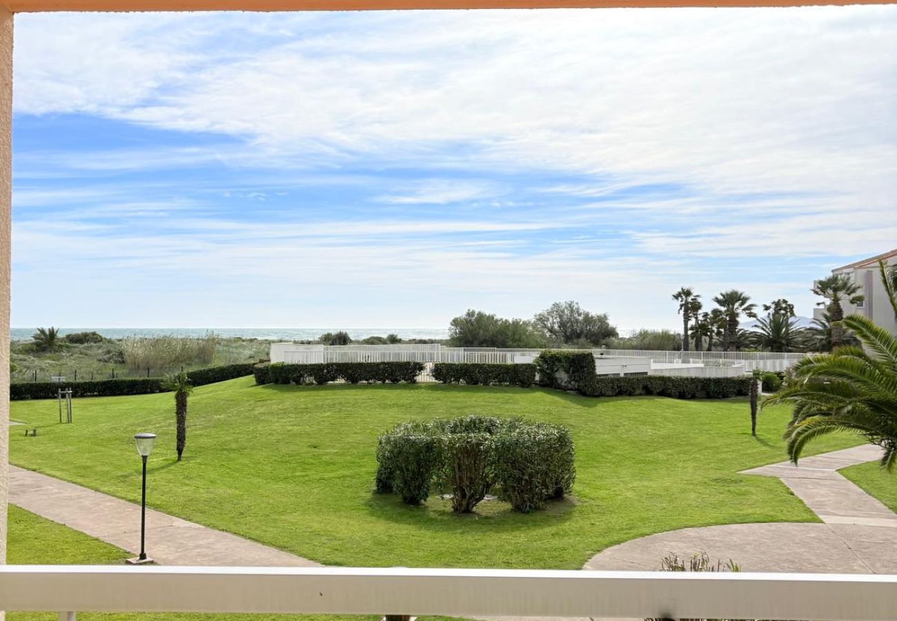 Appartement à Saint-Cyprien - St Cyprien Les pieds dans l'eau Plage ou Piscine 