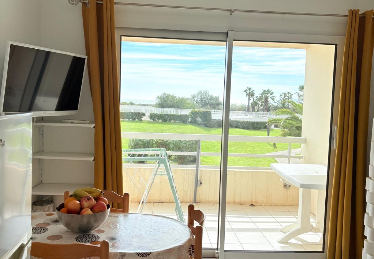 Appartement à Saint-Cyprien - St Cyprien Les pieds dans l'eau Plage ou Piscine 