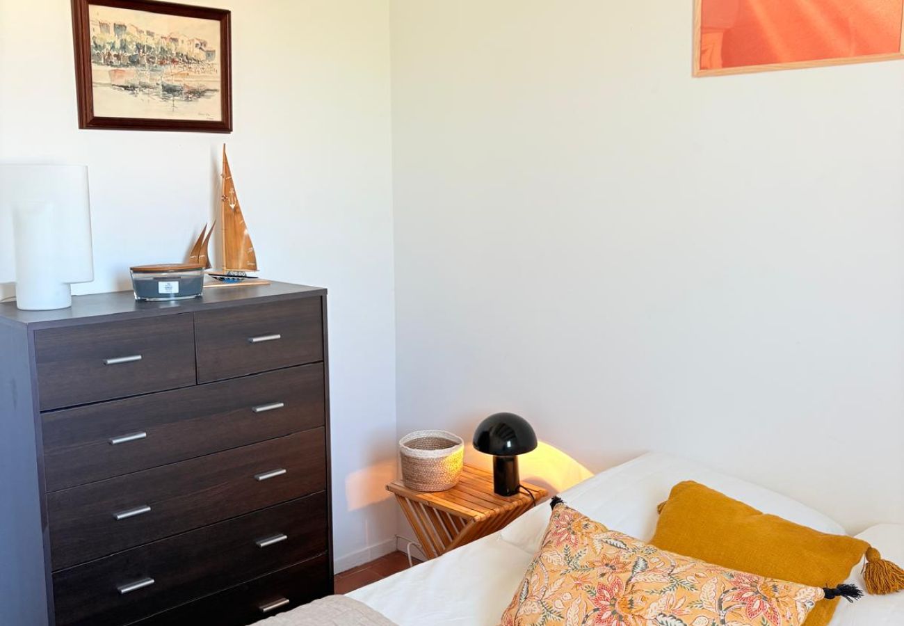 Appartement à Saint-Cyprien - St Cyprien Paranthèse Marine ensoleillée