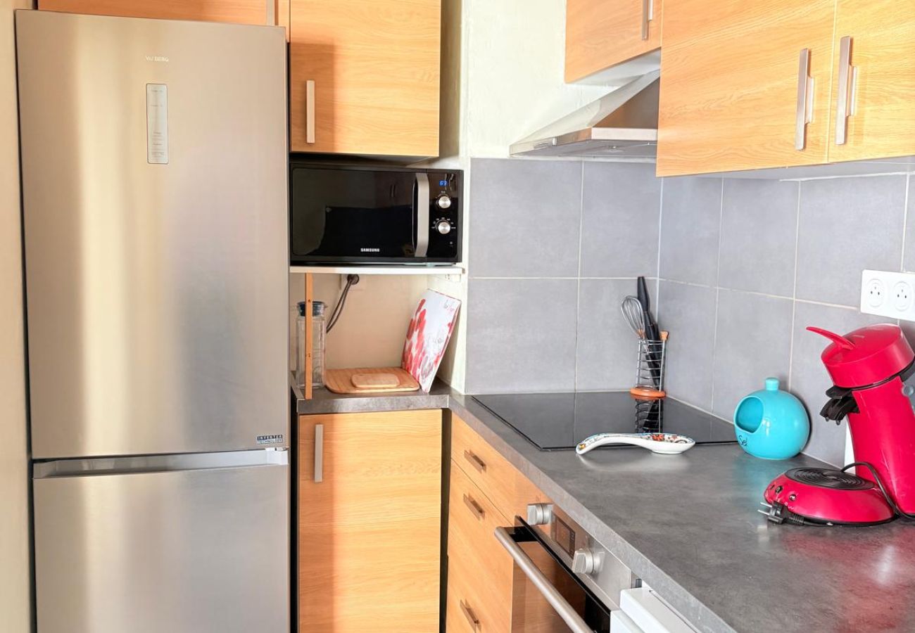 Appartement à Saint-Cyprien - St Cyprien 5 personnes proche port 
