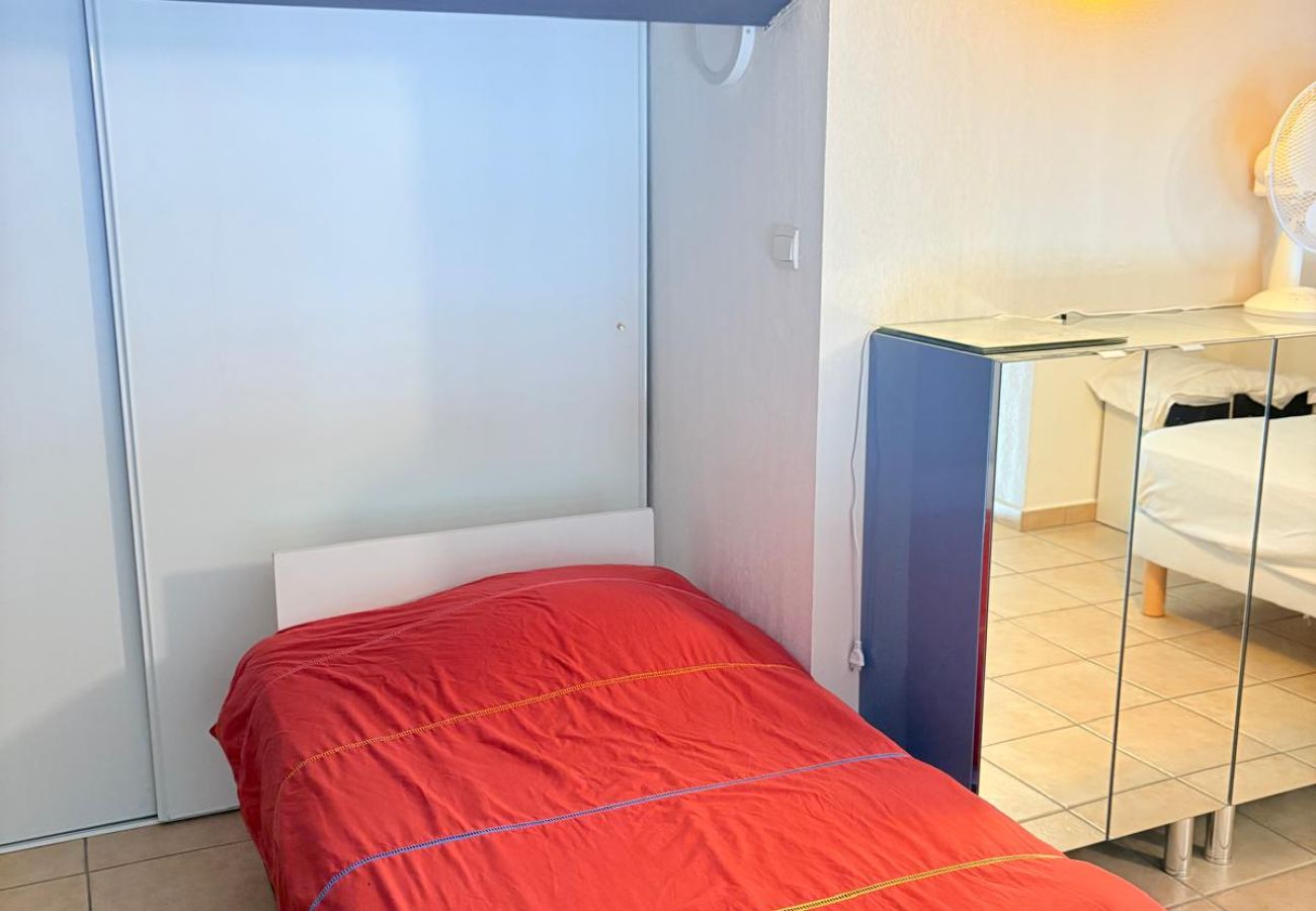 Appartement à Saint-Cyprien - St Cyprien duplex avec piscine 