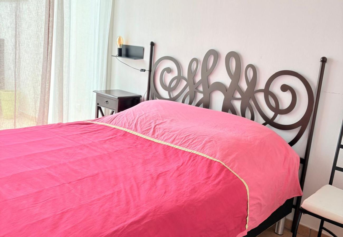 Appartement à Saint-Cyprien - St Cyprien duplex avec piscine 