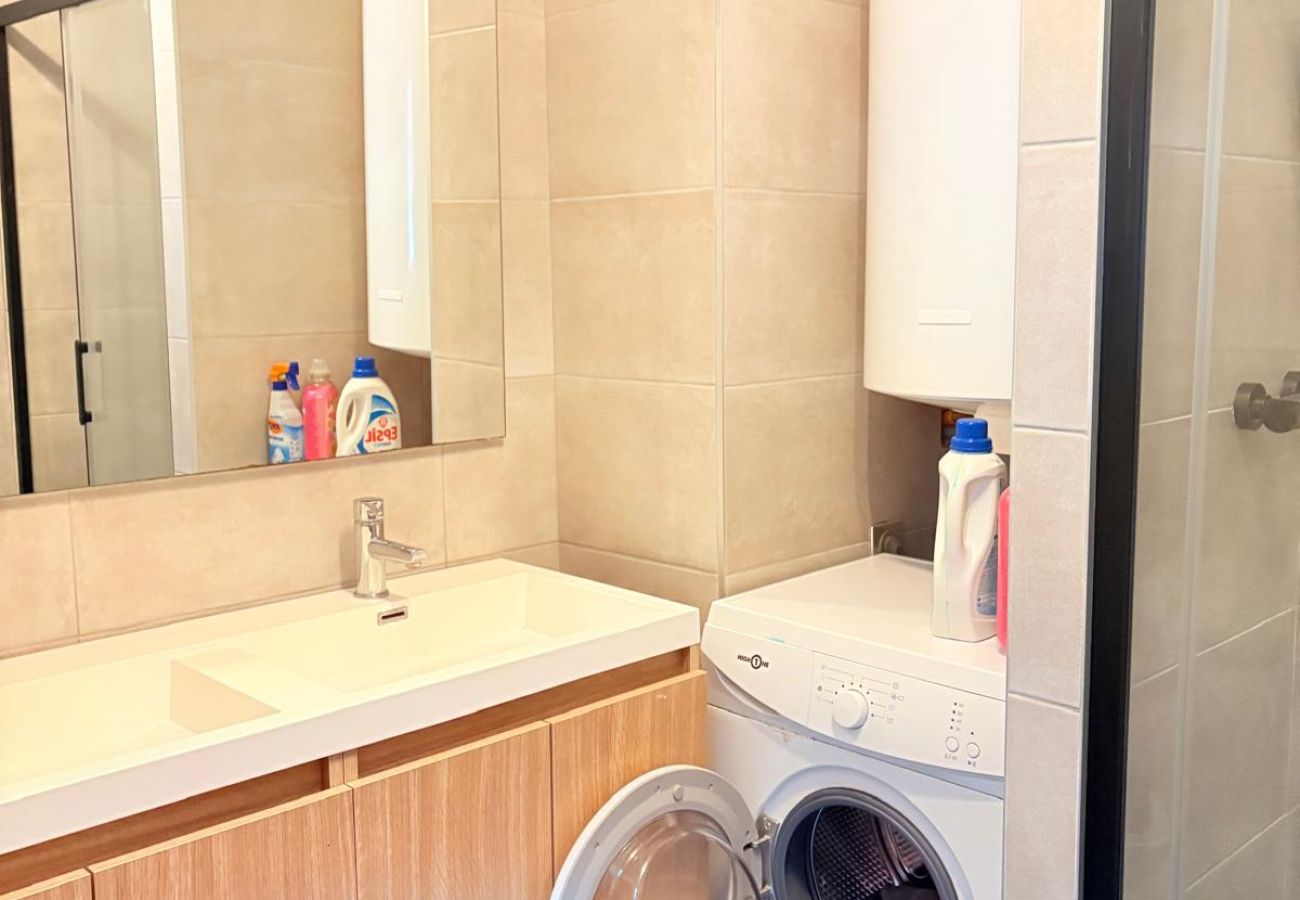 Maison à Saint-Cyprien - St Cyprien bel appartement au coeur du village clim et wifi