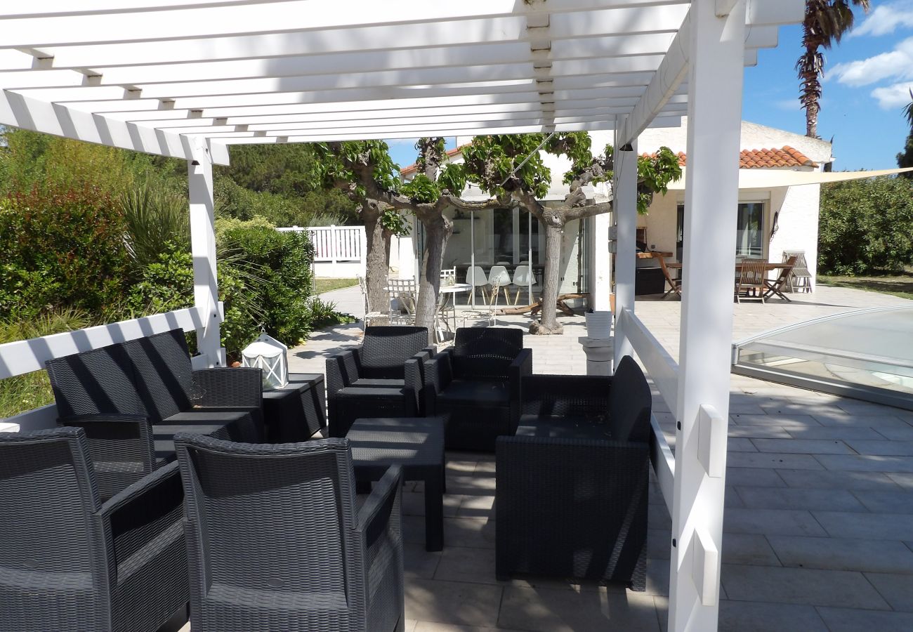 Villa à Saint-Cyprien - St Cyprien Zen et Boheme une piscine rien que pour vous