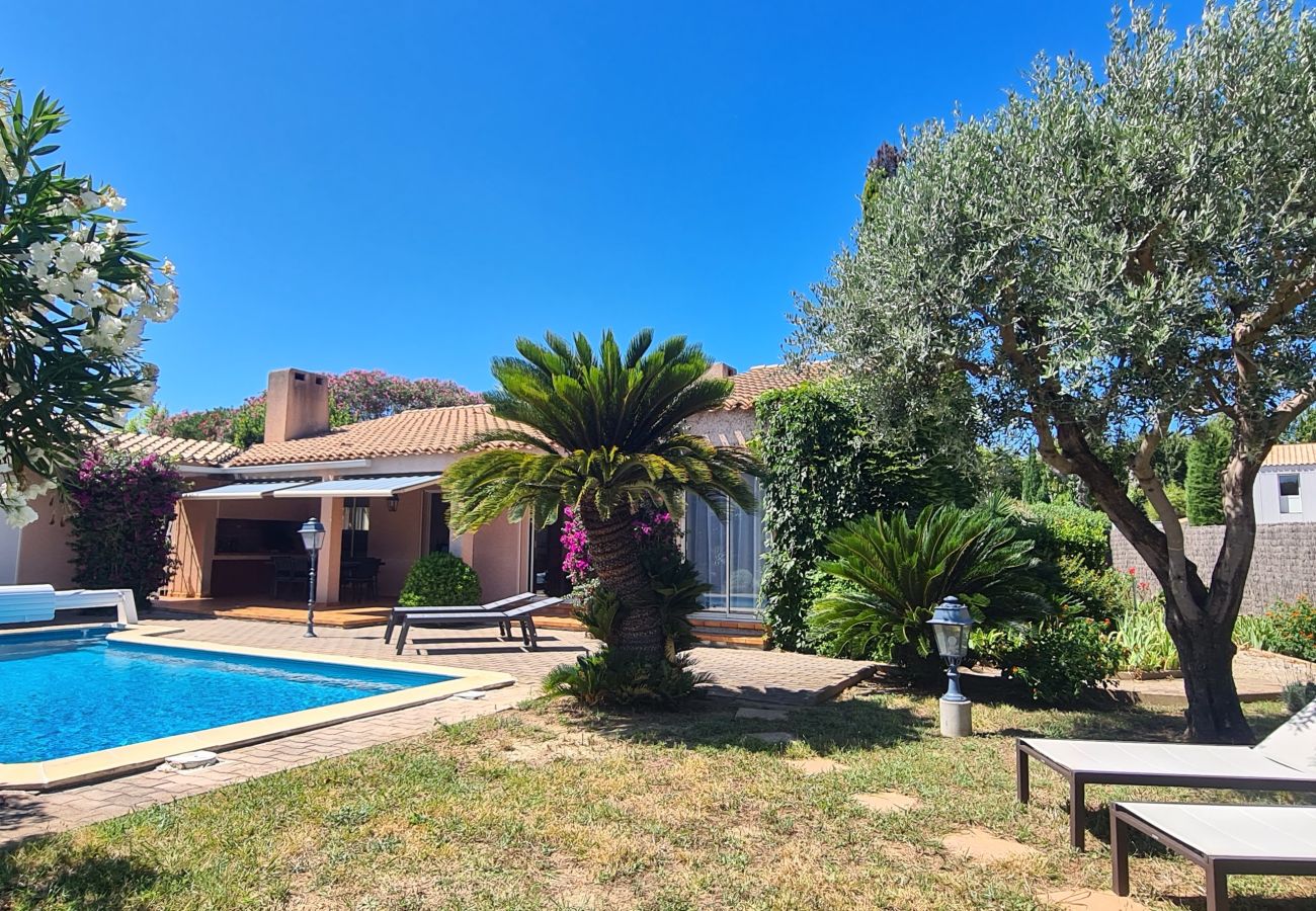 Villa à Saint-Cyprien - St Cyprien Somptueuse villa piscine