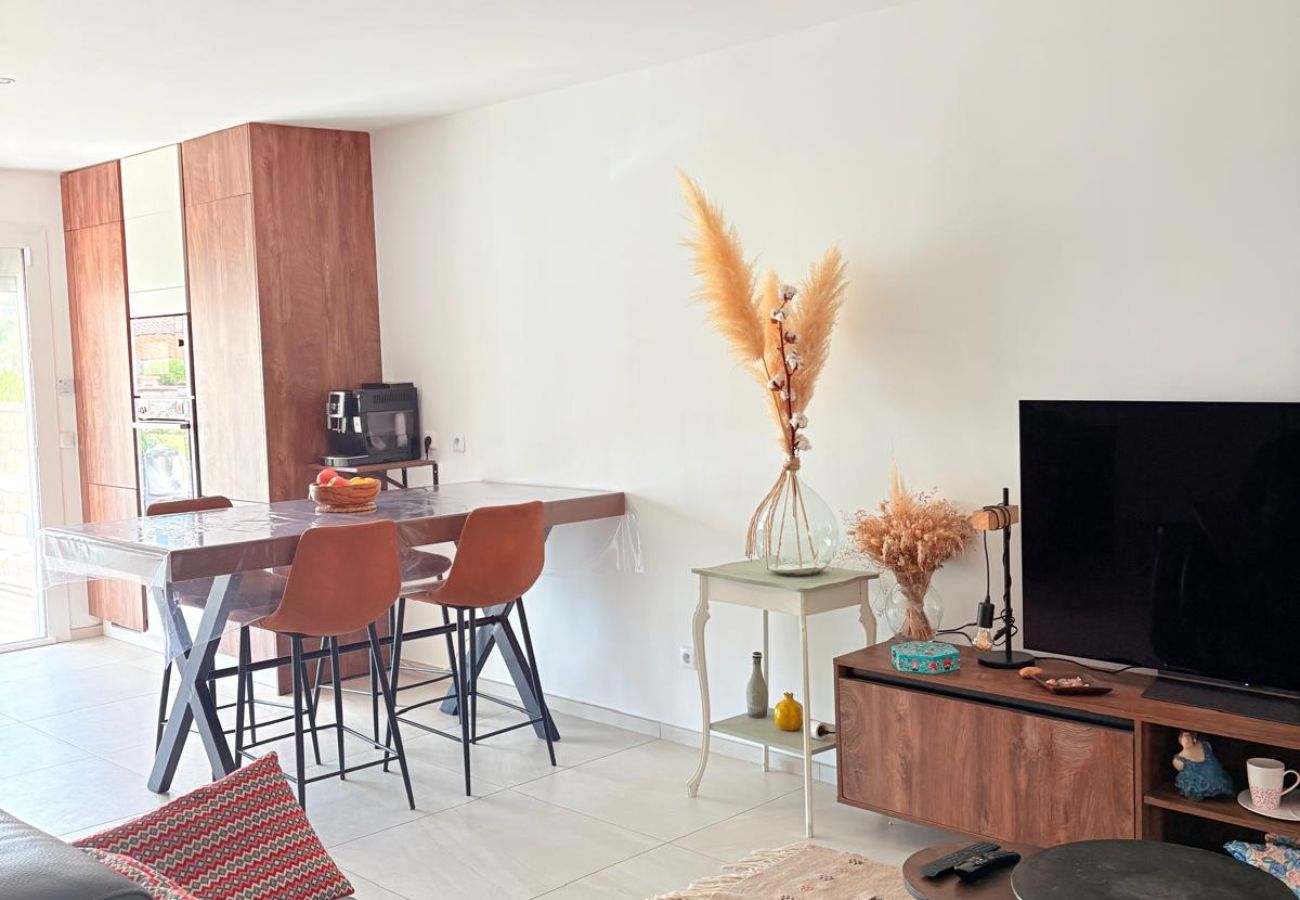 Villa à Saint-Cyprien - Bienvenus à ST CYPRIEN Maison Jardin Wifi Clim