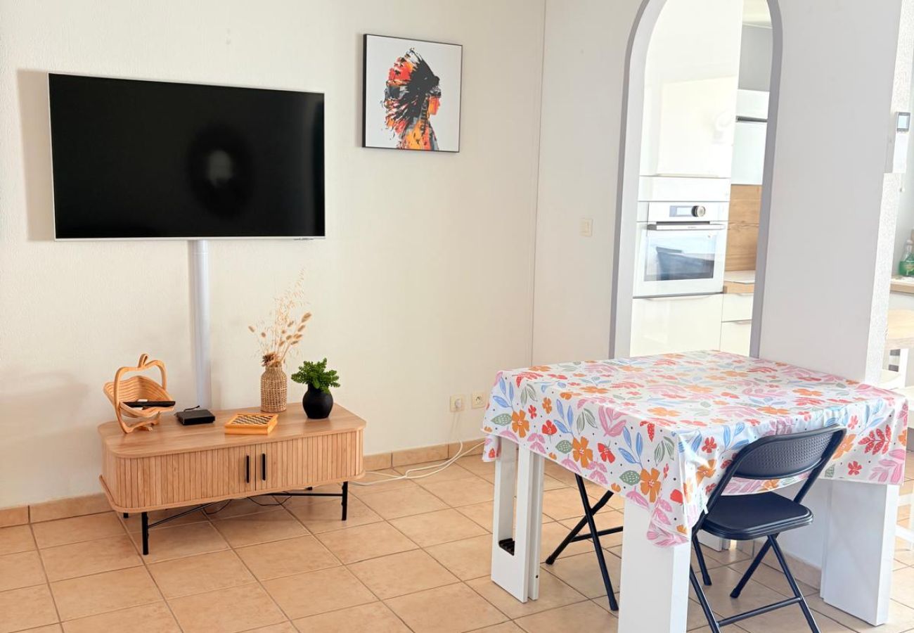 Appartement à Saint-Cyprien -  St Cyprien T3 Clim Wifi Piscine dans une magnifique résidence
