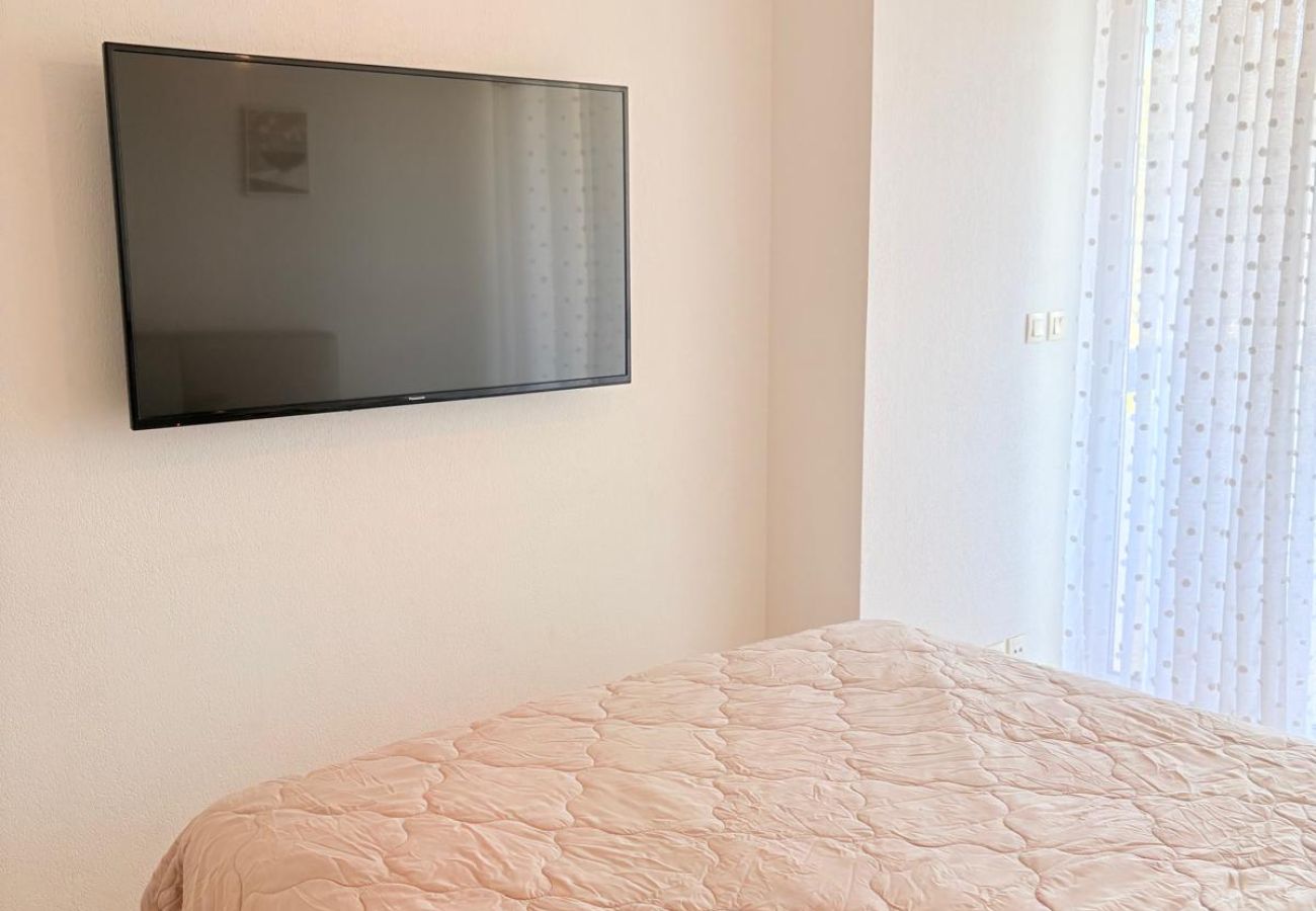 Appartement à Saint-Cyprien -  St Cyprien T3 Clim Wifi Piscine dans une magnifique résidence