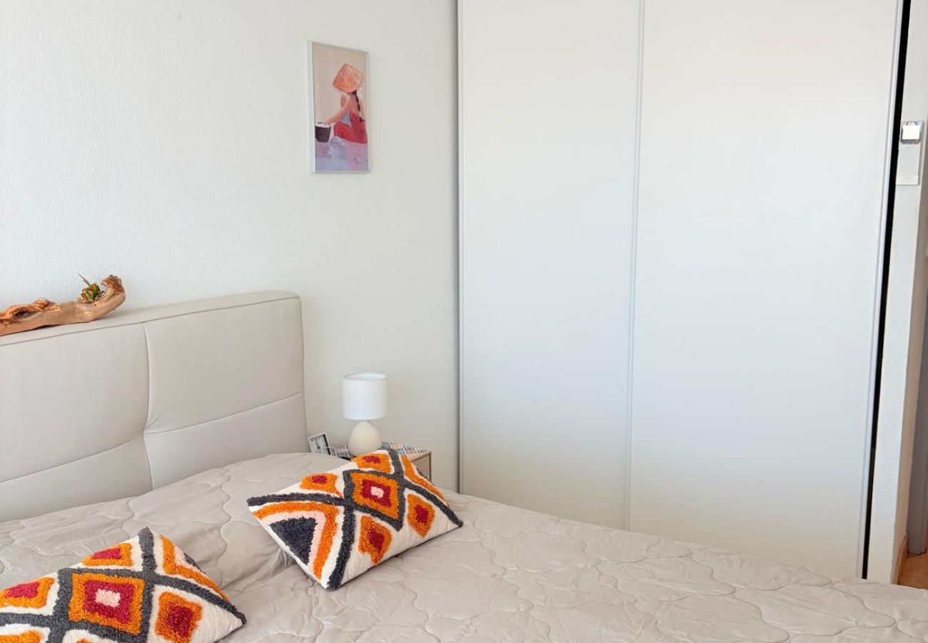 Appartement à Saint-Cyprien -  St Cyprien T3 Clim Wifi Piscine dans une magnifique résidence