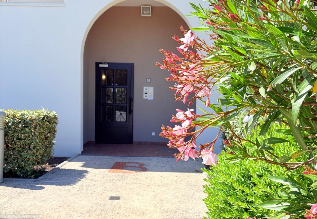 Appartement à Saint-Cyprien -  St Cyprien T3 Clim Wifi Piscine dans une magnifique résidence