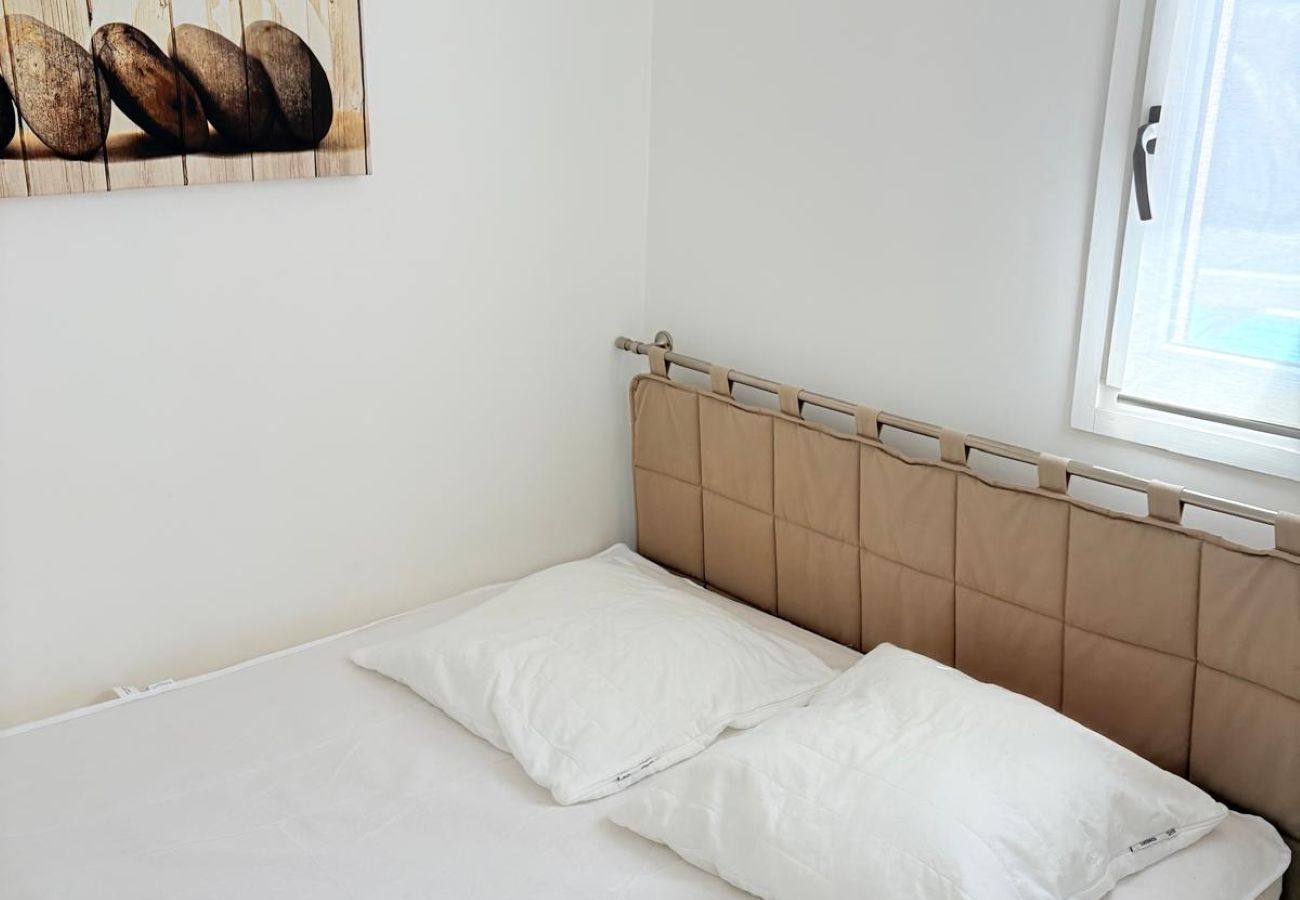 Appartement à Saint-Cyprien - St Cyprien paranthese ensoleillée au bord de l'eau 