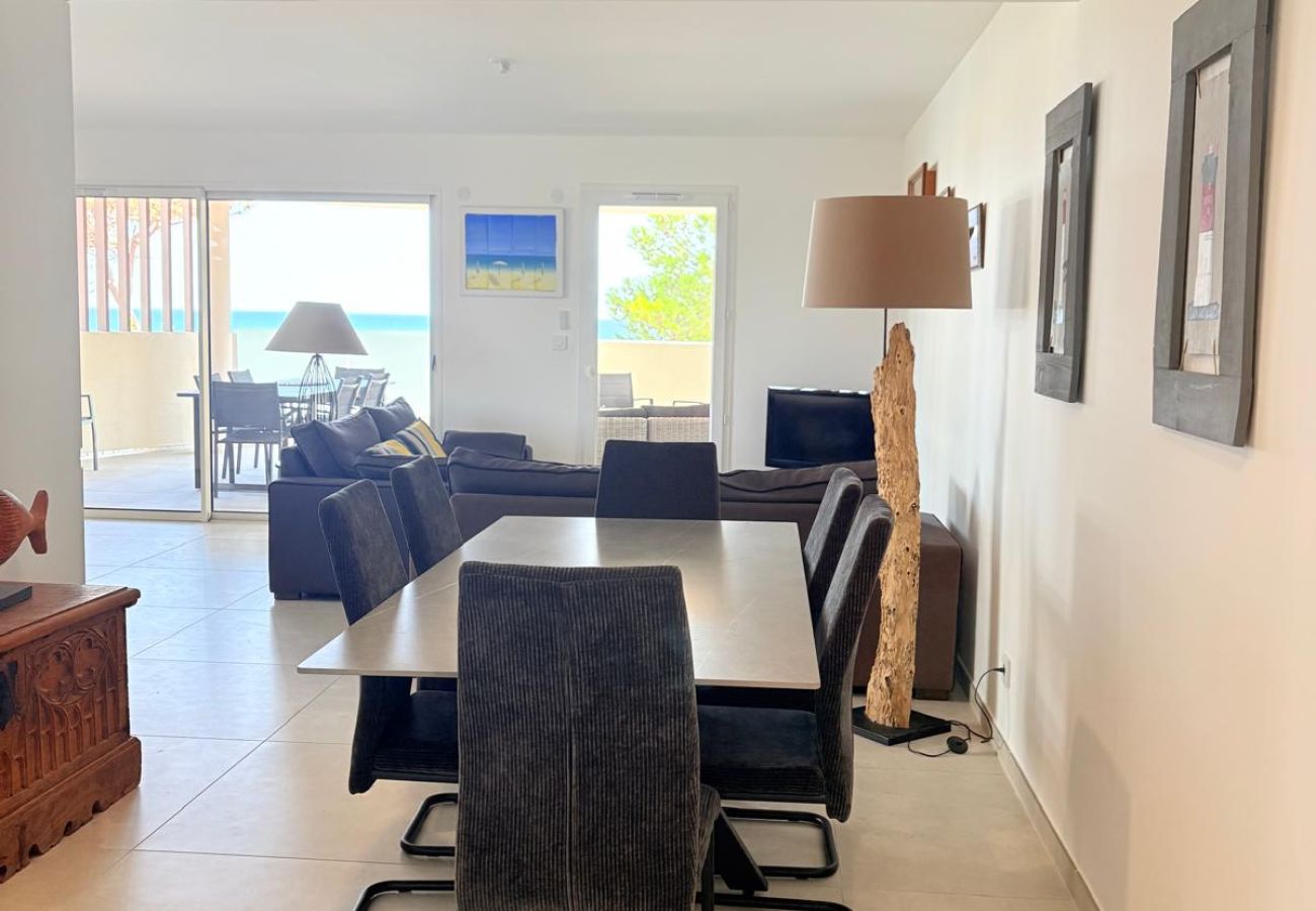 Appartement à Saint-Cyprien - Unique à St Cyprien les pieds dans l'eau