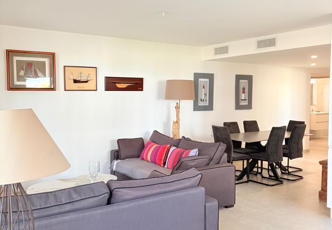 Appartement à Saint-Cyprien - Unique à St Cyprien les pieds dans l'eau