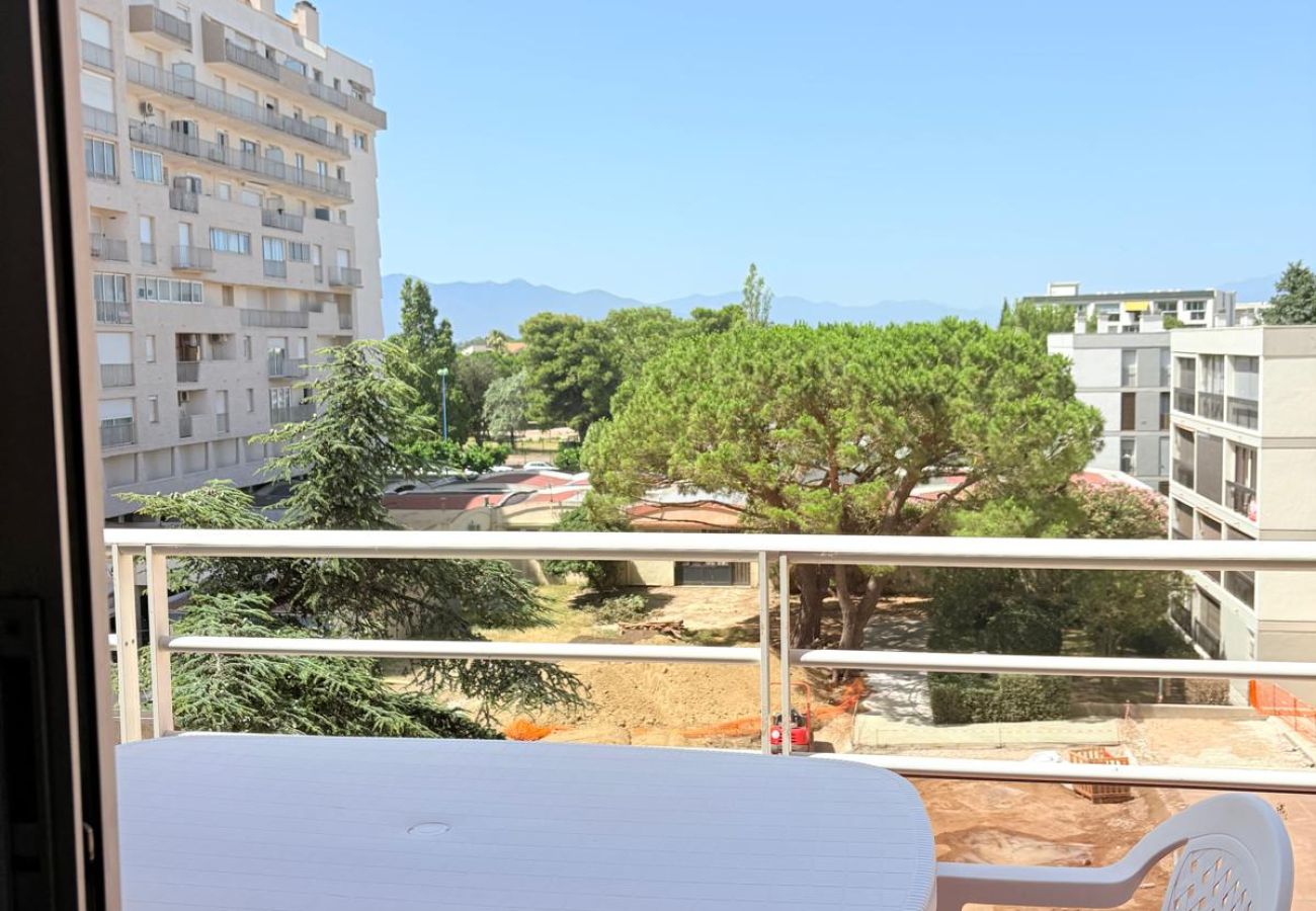 Appartement à Saint-Cyprien - Superbe Appartement sur le port de St Cyprien 