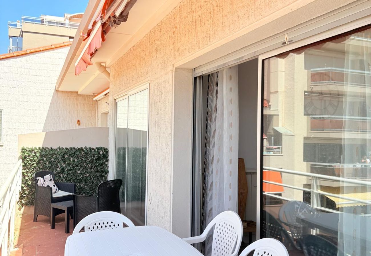 Appartement à Saint-Cyprien - Superbe Appartement sur le port de St Cyprien 