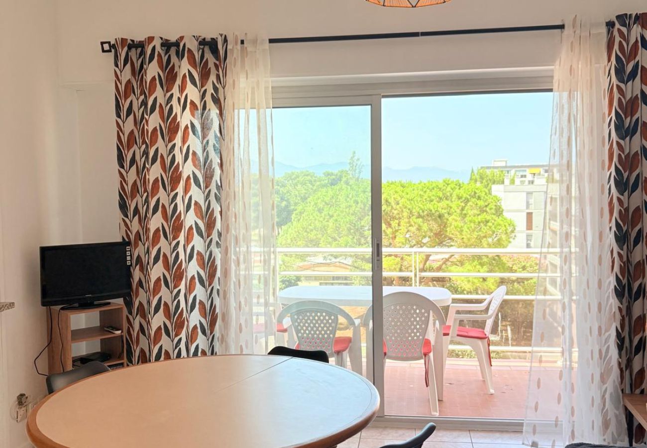 Appartement à Saint-Cyprien - Superbe Appartement sur le port de St Cyprien 